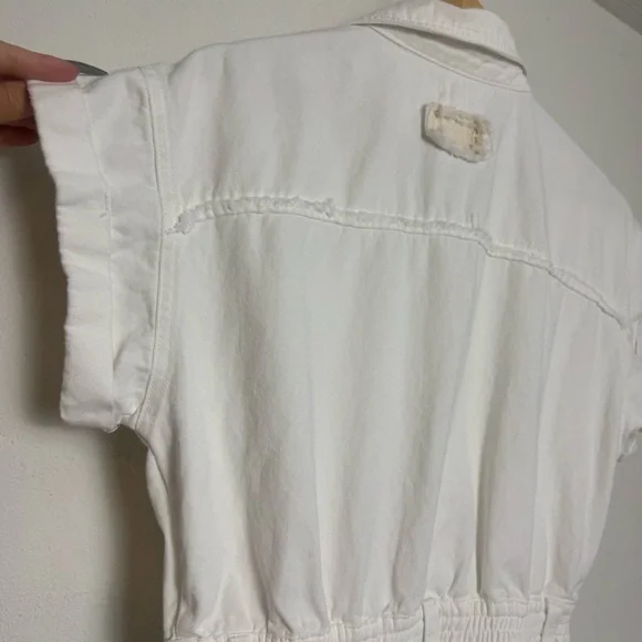 POL White Button-Up Denim Romper - Picture 3 of 10
